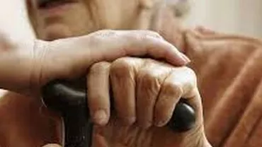 O creştină, pedepsită după reguli islamice pentru că a vândut alcool. Femeia a fost biciuită de 30 de ori în fața a sute de oameni