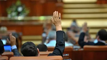 Fără pensii speciale pentru primari. Legea a fost respinsă la votul din Parlament (VIDEO)