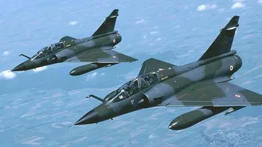 Avioane rusești, simulare de atac asupra unui distrugător american (VIDEO)