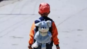 Scrisoare emoționantă trimisă de un băiețel de 4 ani, bolnav de cancer, către o colegă