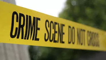 Doi tineri în vârstă de 14 ani au înjunghiat o mamă și pe fiica ei în locuința lor (FOTO)