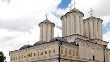 Patriarhia a interzis slujbele de Înviere în mai multe lăcașuri de cult (VIDEO)