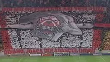 “Dinamo joacă din adâncul inimii”. Coregrafie de excepție a fanilor alb-roșii de la Peluza Cătălin Hîldan (VIDEO+FOTO)