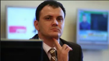 "Acoperitul din PSD" provoacă zâzanie pe scena politică. Sebastian Ghiță îl acuză pe șeful Comisiei SRI că ar vrea să-i protejeze pe  Zgonea şi Tudose, asupra cărora ar plana suspiciunea că ar fi ofiţeri ai unor servicii