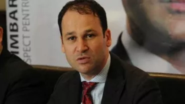 Robert Negoiță: Lui Cătălin Predoiu îi reamintesc că 5 ani și jumătate din perioada analizată de Curtea de Conturi îi revin colegului său Liviu Negoiță, iar Cristinei Pocora îi spun că mă găsește  pe străzile din sector, la treabă