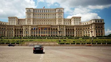 Palatul Parlamentului, „o construcție la superlativ”. Presa străină: Cel mai scump şi extravagant proiect de construcţie realizat în ultimul secol (FOTO)