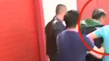 Cum arată principalul suspect în cazul crimei din București. Acesta a fost prins la câteva ore de la comiterea atacului (VIDEO)