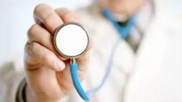 Sănătatea e în plină metastază: "Iohannis trebuie să renunțe la dolce far niente-le cu care ne-a adormit și să se alăture lui Cioloș în lupta contra <Dumnezeilor> din conducerea sistemului"