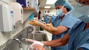 Hexi Pharma, în top 3: Care sunt jucătorii care domină piața dezinfectanților din România (VIDEO)