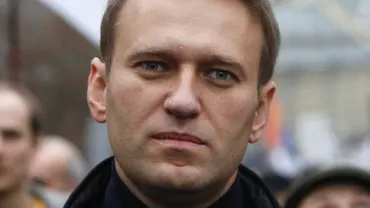 Rusia: Liderul de opoziție Alexei Navalnîi și susținătorii săi au fost atacați de un grup de cazaci (VIDEO)