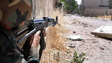 Cel puţin 52 de morţi în confruntări militare la periferia oraşului Damasc