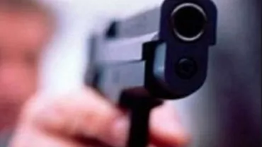 Un român a devenit erou în Italia: Bărbatul a fost împușcat în timp ce încerca să oprească doi indivizi care comiteau un jaf