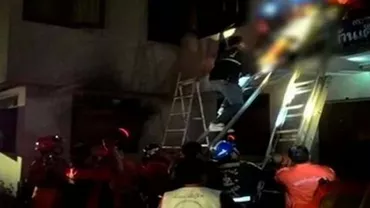 Incendiu de devastator la o școală privată din nordul Thailandei: 18 fete au murit după ce dormitorul le-a luat foc