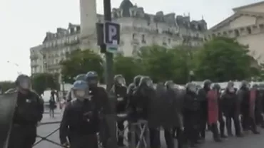 Proteste în Franța: În mai multe orașe s-au organizat mitinguri împotriva noii legi a muncii (VIDEO)