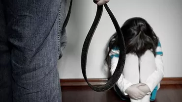 Asta-i România! Chiar în momentul în care au fost eliberaţi copiii familiei Bodnariu, aflăm că ministrul Lipă e de acord cu “corecţiile” aduse sportivilor