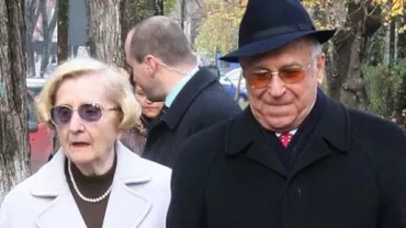 Nina Iliescu, ajutată de SPP-iști să se deplaseze: Nu este pentru prima dată când fosta Primă Doamnă are probleme grave de sănătate (FOTO)