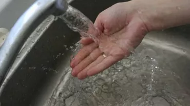 RADET: Furnizarea apei calde ar putea fi reluată integral sâmbătă dimineaţă