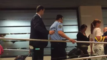 Mărturia unui pasager din cursa Corfu-București care a creat o breșă uriașă de securitate la Otopeni. Varianta autotităților: Nu e un incident grav (VIDEO)