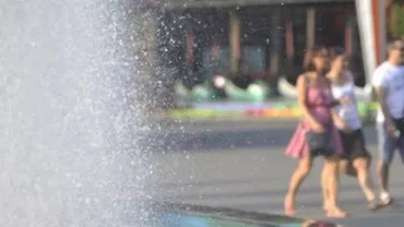 Informare meteo de caniculă, disconfort termic și instabilitate atmosferică accentuată, până sâmbătă la ora 23, pentru cea mai mare parte a ţării
