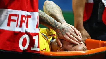 "Nu e foarte grav, dar tot cred că stau 2-3 luni". Denis Alibec riscă să rateze Champions League în urma accidentării din meciul cu Albania