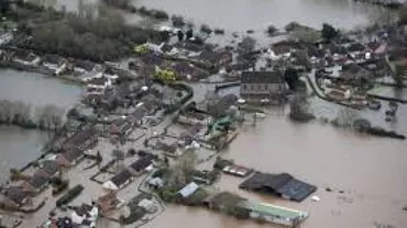 Inundațiile au făcut prăpăd în Statele Unite ale Americii (FOTO)