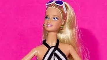 Păpușa Barbie a prins viață: Cum arată tânăra care a vrut să semene cu idolul său din copilărie (FOTO)