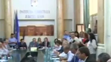 Scandalul de la CJ Ilfov a luat sfârșit! Care a fost tabăra câștigătoare și cine a fost ales președinte de consiliu