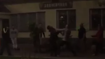 Osetia de Nord: Încăierare cu topoare și drujbe în miez de noapte (VIDEO)
