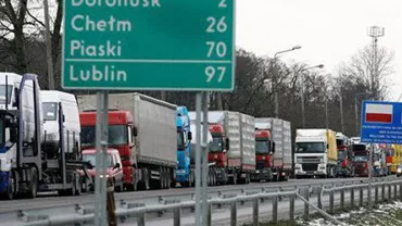 Situație tensionată la granița ruso-poloneză: Kremlinul a suspendat temporar micul trafic de frontieră cu Polonia, ca răspuns la o măsură similară a Varșoviei