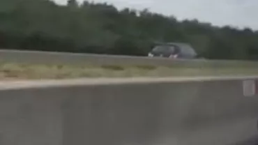 Imagini șocante pe o șosea din Belgia: Momentul unui tragic accident rutier, filmat de pasagerul unei mașini (VIDEO)