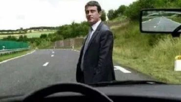 Un agent municipal din Evry a fost concediat după ce a postat pe Internet o poză ofensatoare la adresa premierului Manuel Valls (FOTO)