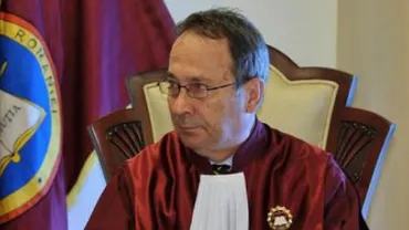 Valer Dorneanu a fost ales președintele Curții Constituționale a României: "Vrem ca această instituţie să fie acel templu care păstrează Biblia naţiunii, care este Constituţia ţării"