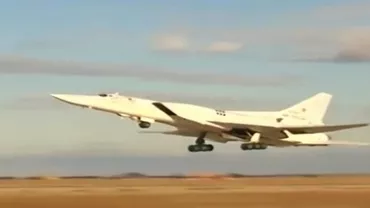 Bombardierele rusești au intensificat operațiunile aeriene împotriva Statului Islamic în Siria (VIDEO)