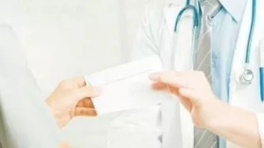 Caraş-Severin: Medicul care lua zeci de şpăgi pe minut a fost achitat şi rămâne şi cu averea intactă (VIDEO)