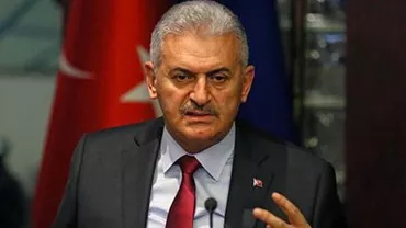 Premierul Turciei: Spaţiul aerian al Ankarei a fost închis, toate aeronavele vor fi doborâte