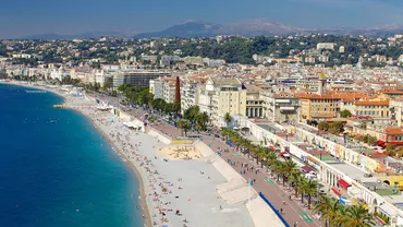 Promenade des Anglais, locul masacrului de la Nisa, începe treptat să se redeschidă