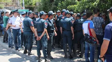 Violenţele au trecut graniţa din Turcia în Armenia: O NOUĂ ÎNCERCARE de lovitură de stat