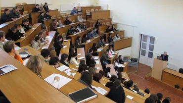 Premieră în lume! A fost lansat primul program de masterat pentru studii rome, la Brașov