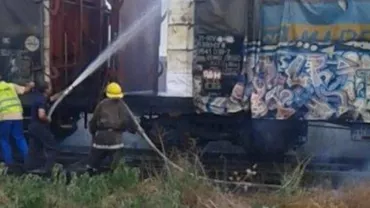 Incendiu în Portul Constanța: Focul pornit de la vegetația uscată a cuprins mai multe vagoane cu celuloză