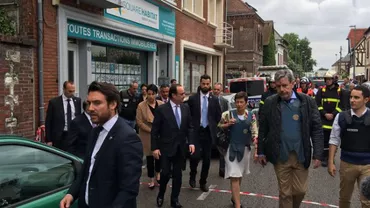 ISIS revendică noul atac din Franţa. Președintele Francois Hollande: Cei doi atacatori care au omorât un preot au jurat credință Statului Islamic