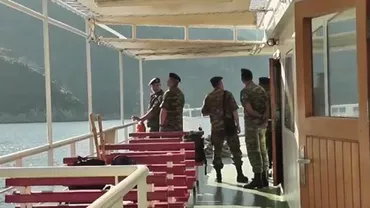 Măsuri de securitate după tragedia de la o biserică din Franța. Pelerini români, martori la sosirea militarilor care oferă protecție la Muntele Athos (VIDEO)