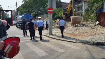 Ghinion în lanț în centrul Piteştiului: Doi muncitori  au spart o conductă de gaze de două ori în două zile şi în acelaşi loc