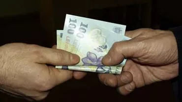 Fost ofițer SRI, prins în flagrant cu mită pentru a interveni pe lângă primarul Ploieștiului