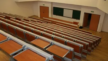 Situaţie dificilă în mediul universitar românesc: Locurile la buget rămân libere, din cauza lipsei garanției găsirii unui loc de muncă după absolvire (VIDEO)