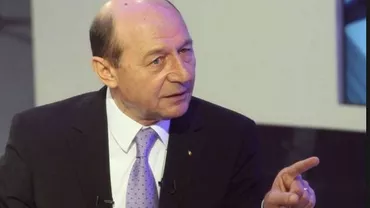 Traian Băsescu: "Trei bugetari", SRI, DNA şi ÎCCJ, au decis că poporul vrea spectacol şi, în numele slugărniciei faţă de Iohannis, asta au oferit