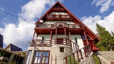 Cabana cu trei etaje în ciuda salariului mic de bugetar: De asta se bucură angajul Primăriei Craiova care l-a amenințat pe denunțătorul Olguței Vasilescu