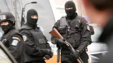 Directorul executiv al ANAF Buzău, reţinut de DIICOT