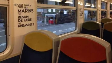 Idee ingenioasă pentru navetiști! Ce a făcut o britanică pentru a se asigura că va coborî unde trebuie (FOTO)
