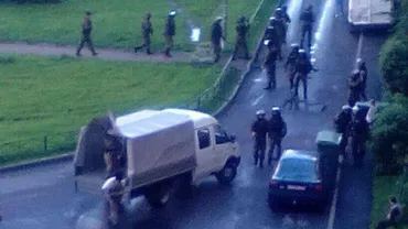 Explozii şi focuri de armă în cursul unei operaţiuni antiteroriste în Sankt-Petersburg (FOTO)