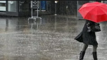 Vremea schimbă foaia: Cod galben de ploi și vijelii (VIDEO)